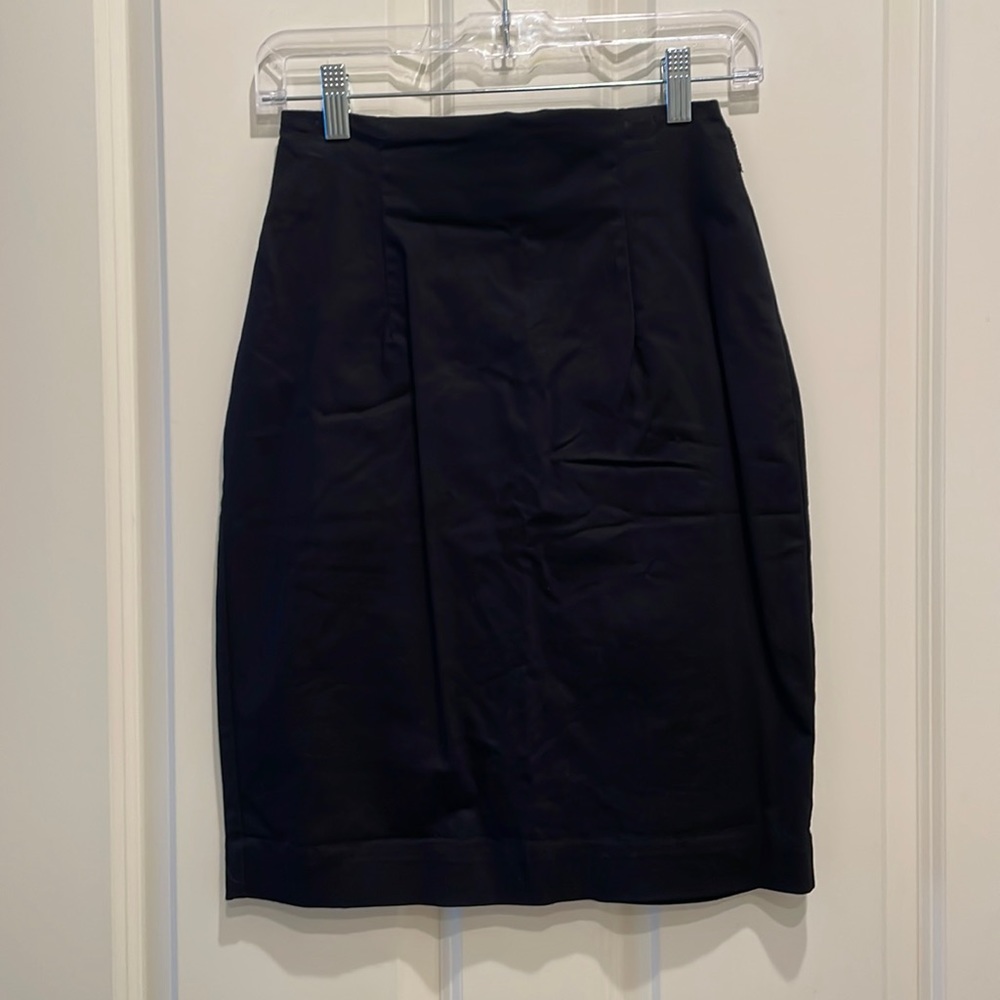 Worthington black midi skirt, size 4